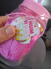 Num Noms Surprise in a Jar-Queen Razz-Scented Pink Plush New, Old Stock, Sealed