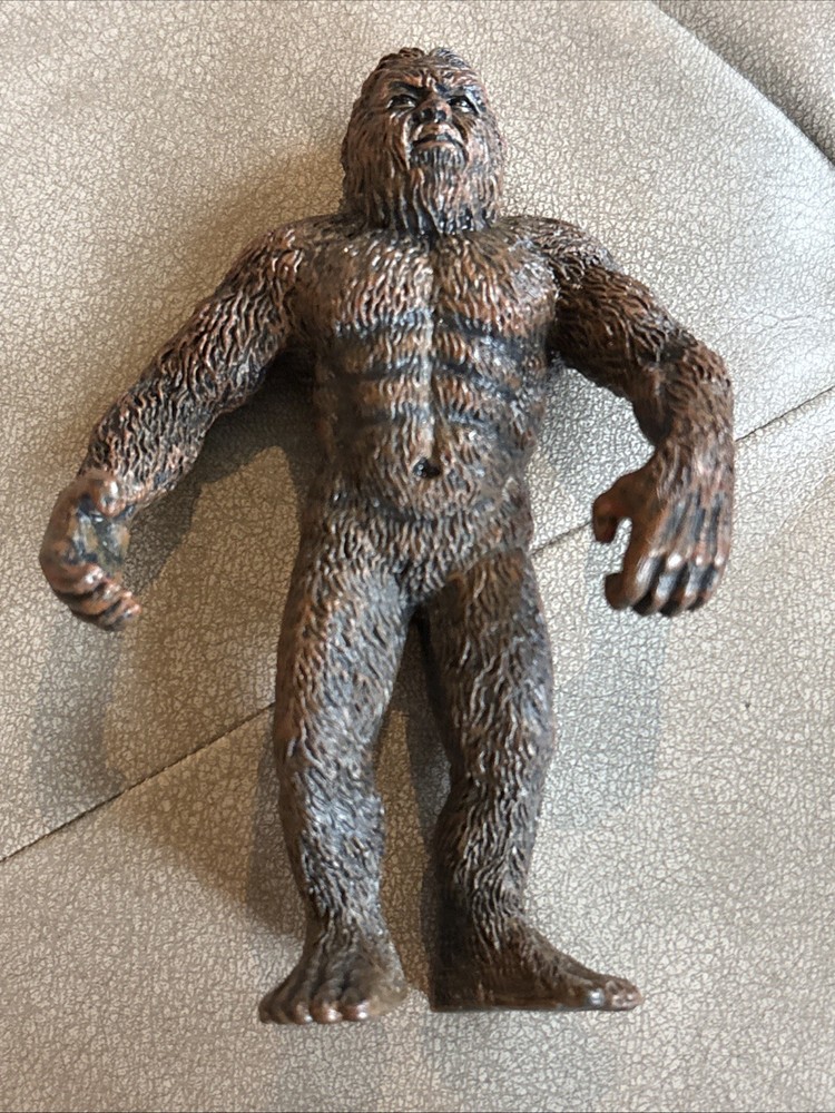 MOJO 5″ Bigfoot Sasquatch Figure 2019 Brown Big Foot Designed in UK