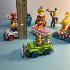 SESAME STREET FIGURES And DIE CASTS 1980’s ~LOT OF 10