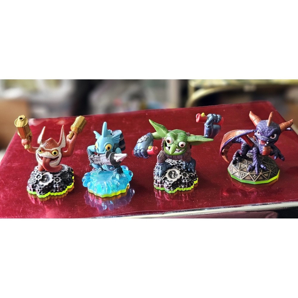Activision Skylanders Action Figures Set of 4 Spyro’s Adventure