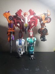 Transformers Elita Infinite Combiner