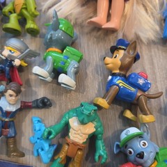 Mixed Lot Of 20 Toys Action Figure Toy Various Brands Heros Vehicle Hero
