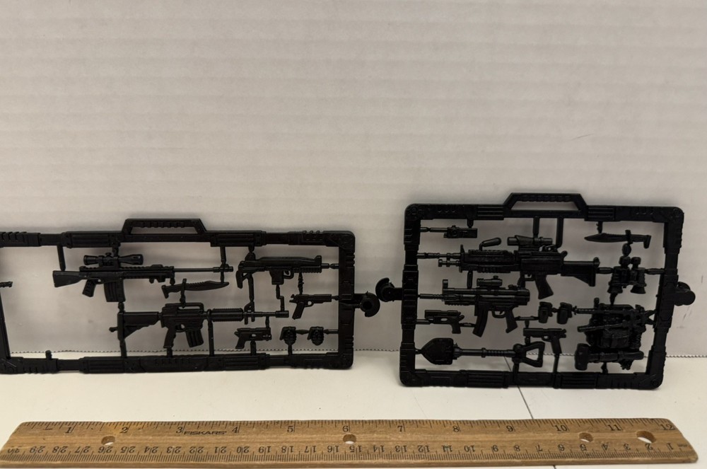 Small Plastic Weapon & Accessory Lot Unpunched Assault Rifle Pistol Grenades
