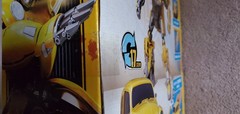 BRAND NEW: “2017” Edition Transformers Bumblebee Power Charge Action Figure
