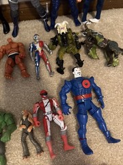 Lot Of 45 Vintage 90s Action Figures Kenner Hulk, Marvel, X-Men, And More