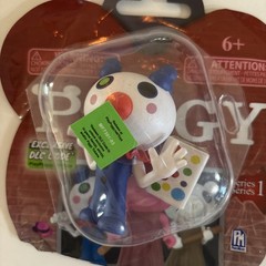 PIGGY Series 1 Clowny Clown Blind Bag Minifigure Roblox DLC Exclusive Code