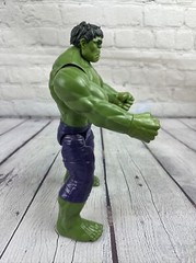 2016 Marvel Legends INCREDIBLE HULK Action Figure Avengers 11″ Tall Poseable toy