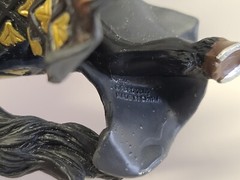 Papo Medieval Knight Action Figure Fantasy Cavalry Horse Bull Black Gold Ox Cow