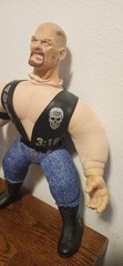 Vintage The Undertaker and Stone Cold 1998 Jakks WWE Bone Crunchin Buddies