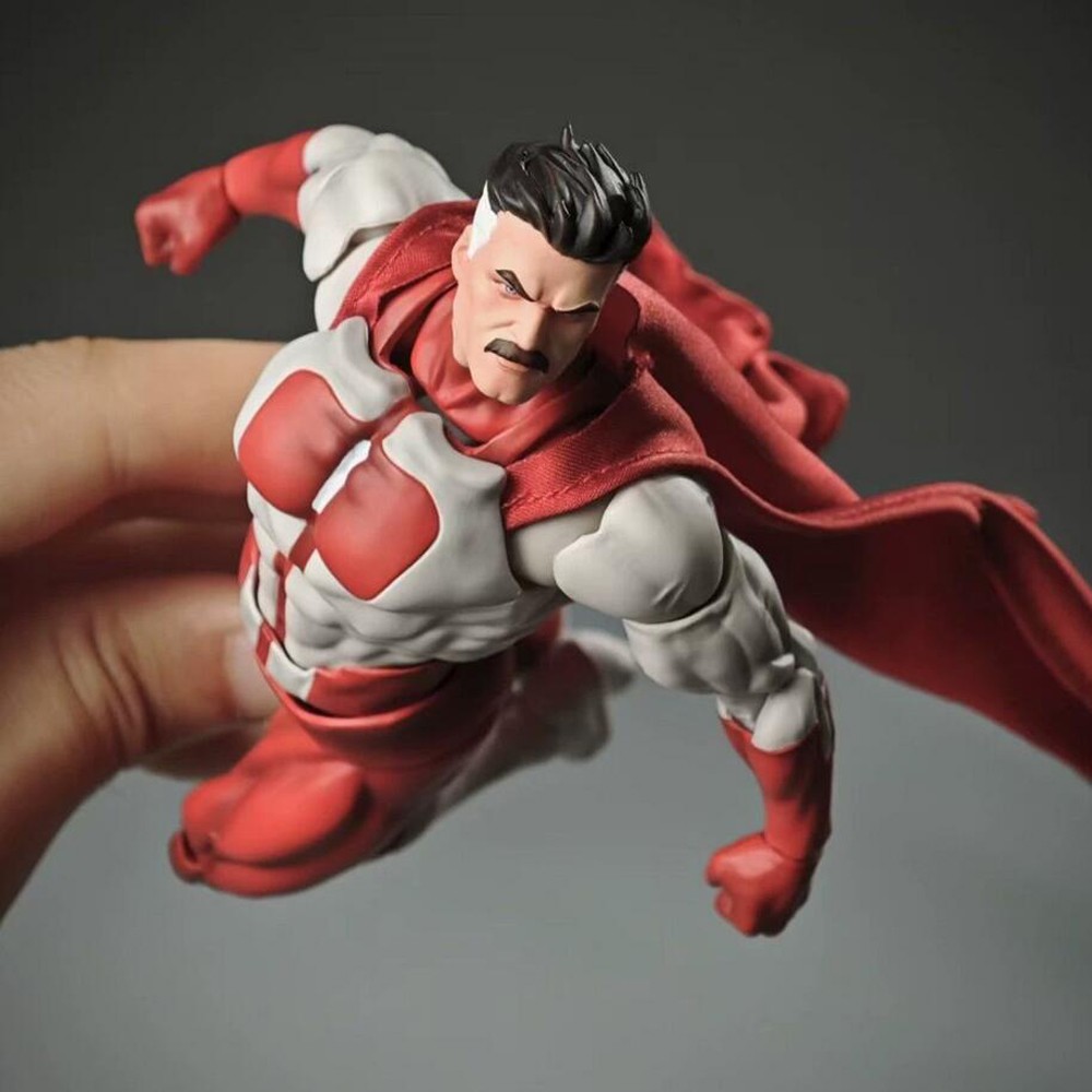 ZOOMRIG Omni-Man Nolan Grayson Nowl-Ahn 6in Action Figure Doll Model ZR-001