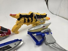 Bandai Beast Power Sentai Kyoryuger Revolver Toy Lot 24pc