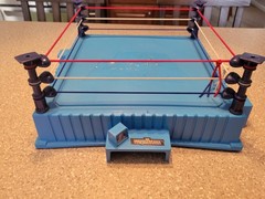 WWF Hasbro Wrestling Ring Vintage WWE Toys Original 1989 – Includes Belt!