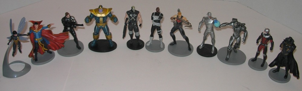 lot of 12 Marvel Avengers collectible Figures cake toppers various characters