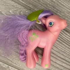 Vintage and new My little pony and horse lot figurine toys rainbow dash & more