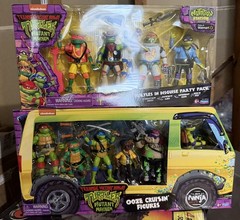 TMNT Mutant Mayhem Ooze Cruisin & Turtles in Disguise figure sets 2023