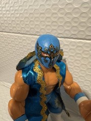 Carístico Luchador Figure 6.5” Articulated Action Figure w/ Cape Boots Villago