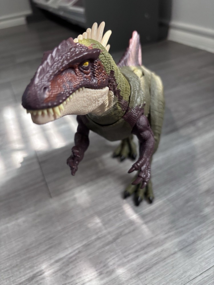 Mattel Jurassic World Chaos Theory Battle Roarin Becklespinax Dinosaur