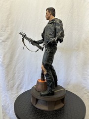 Sideshow Terminator T-800 Battle Damaged Premium Format Figure – EXCLUSIVE