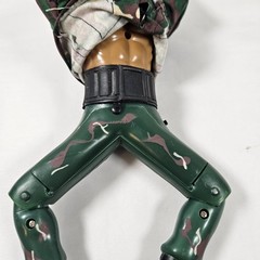 Vintage Battery Operated Crawling Solder Toy M16 Rifle Camo Army Man FOR PARTS