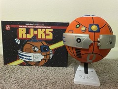 Kidrobot RJ K5 Astrofresh Basketball Droyd 8.5″ Resin Art Toy – Game Ball Ed.