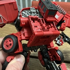 Hasbro Transformers Studio Series Leader Class 66 Constructicon Overload-READ