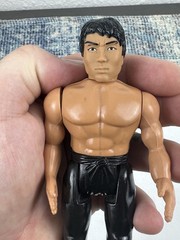 1986 Remco Karate Chop and Kung Fu Kick Bruce Lee Action Figure