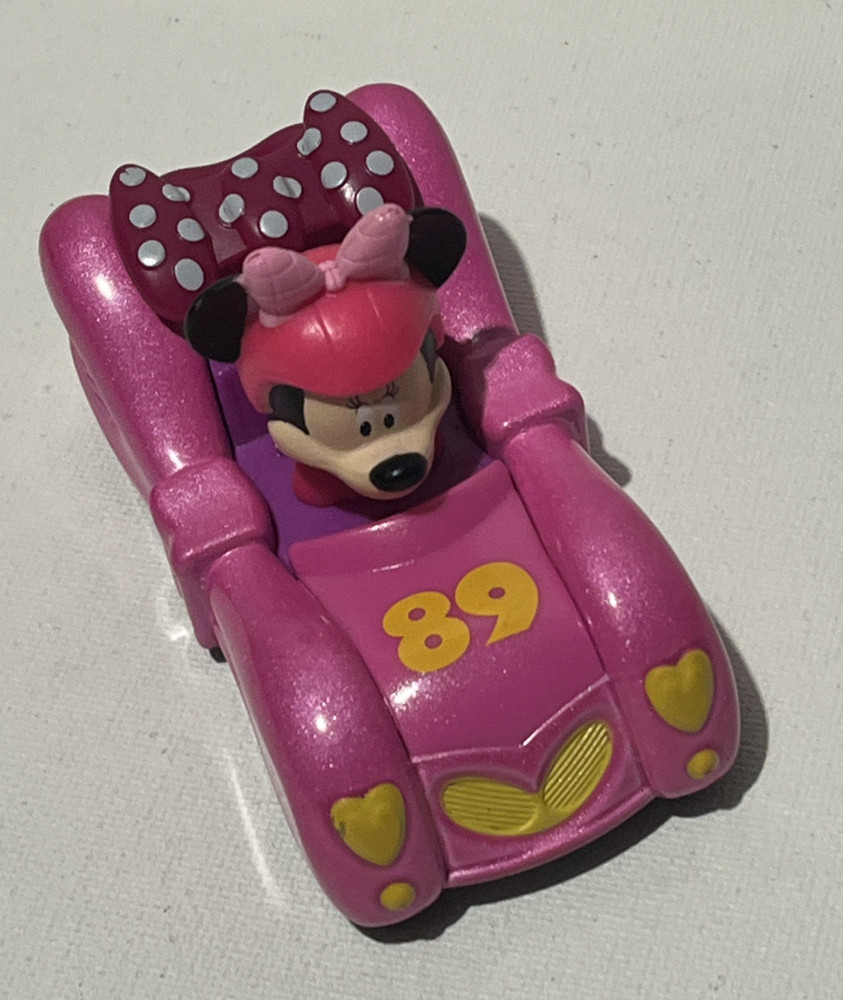 Disney Roadster Racers Minnie Mouse Pink Die cast Car #89 Toy (TC)
