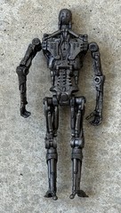 Terminator Salvation Movie T-800 Endoskeleton 3.75” Action Figure Toy Playmates