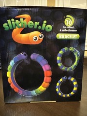 Slither.io Box Of 24 Worm (2016) Bonkers Toy Fidget Bracelet Comes With Box