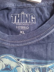 THE THING POSTER SERIES LIGHT UP FIGURE NECA NEW & MINERAL WASH NAVY BLUE SHIRT