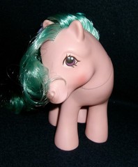 My Little Pony Vintage Sundae Best Banana Surprise #7 NEAR MINT w/ barrette G1