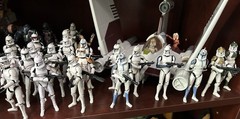 HUGE Star Wars Clone Wars Army Lot 100+ Figures Clone Troopers Commanders Droids
