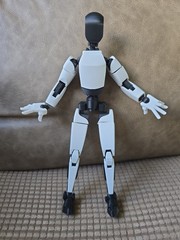 3D Printed Articulated Tesla Optimus Robot Figure-based on Dummy 13 – 9.5″ Tall