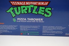 Teenage Mutant Ninja Turtles Pizza Thrower Motorized Pizza-Fire Action NEW