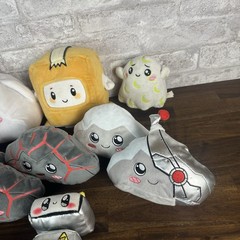 Lanky Box Lot Lanky Box Figures, Plush and Toys Lot Milk Lava Ghost 4925