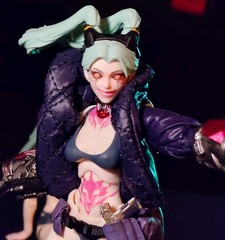 Romankey X COWL GUN GIRL Jessica Aster Deluxe edition 1/12 Scale Action Figure