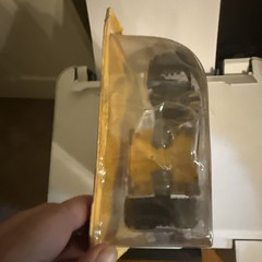ThinkWay Toys Disney PIXAR WALL-E U-Repair WALL-E Toy Action Figure – NEW Sealed