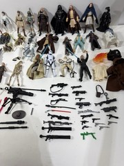 Star Wars 3 to 4in Action Figures Mixed Lot 44 / Weapons Accessories Hasbro