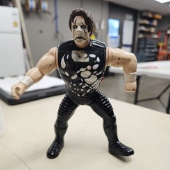 1998 WCW Nitro “STING” Action Figure 6.5 inches Action Vibrates Arms Do Not Move