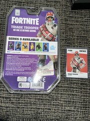 Fortnite Action Figure Triage Trooper 4″ Solo Mode| Panini Holo Triage Trooper