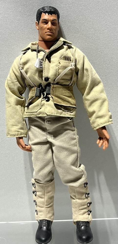 GI Joe Historical Editions, Life Magazine Fashion Doll Action Figure Hasbro 2001