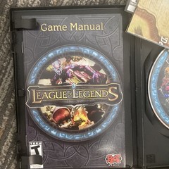 League of Legends Collector’s Pack With Manual And Map Nice