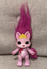 Moose Toys – The Zelfs Princess Kitty Cat Zelf – Pretty-Kit Series 6 Medium Doll
