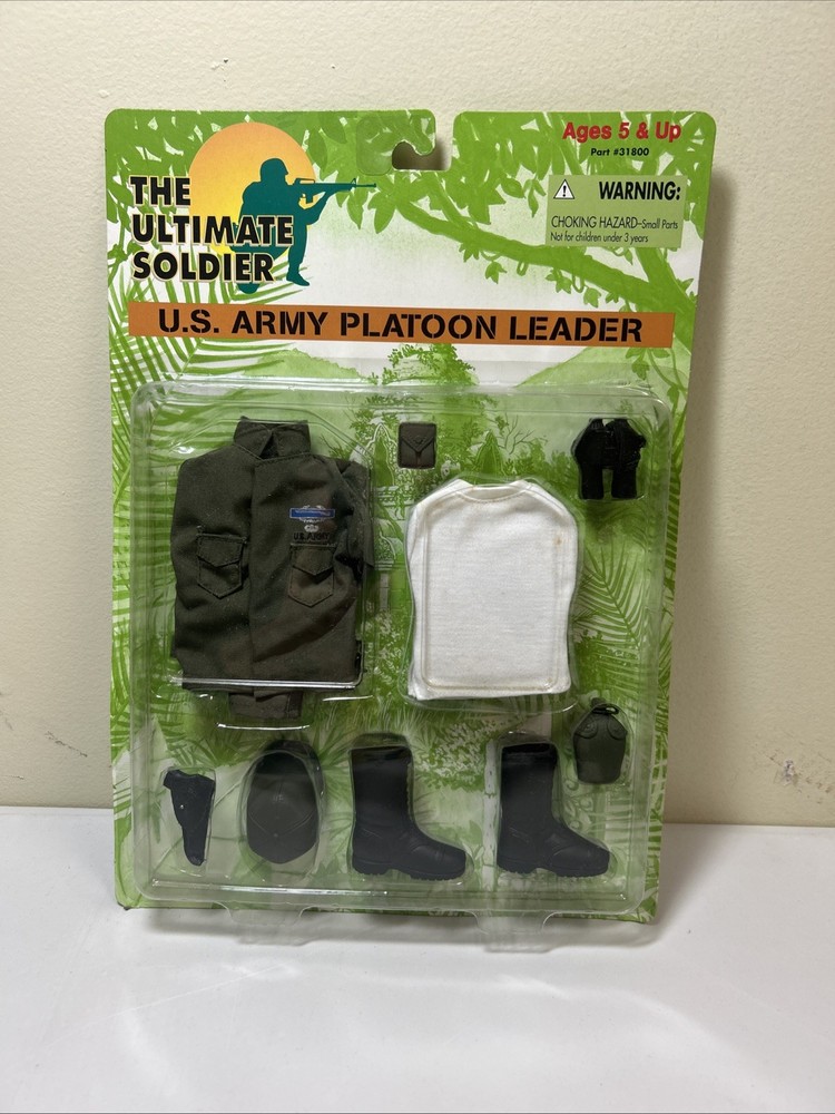 1997 The Ultimate Soldier U.S. ARMY Platoon Leader Uniform Weapon Accessory Set