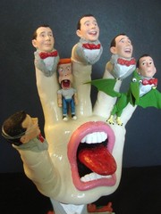 PEE-WEE HERMAN SCREAMS HAND Custom Kidrobot Santa Cruz Screaming Hand Figure