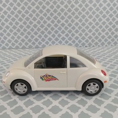 Lanard Toys Volkswagen VW Beetle Wow Action Girls White Car 1999 Vehicle