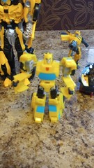 Transformers Lot Bumblebee Knight Armor + Extras