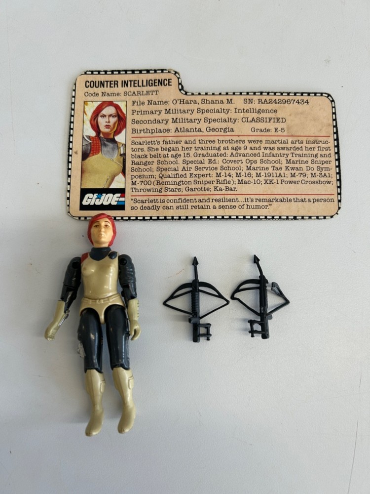 GI JOE ARAH Scarlett Figure Swivel Arm 1983 Vintage with Card and Weapon *READ*