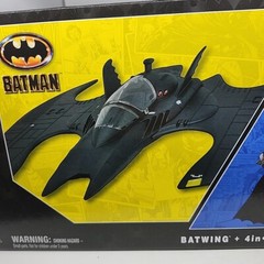 Spin Master DC Batman Returns 4″ Figure & Batwing 85 Years Multiverse Keaton