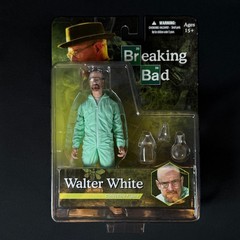 Walter White Breaking Bad Action Figure Green Hazmat Suit 2013 Mezco NEW 2013